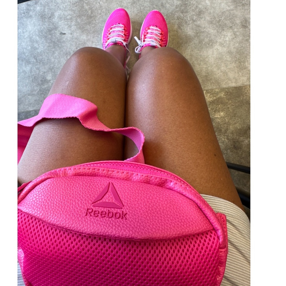 Reebok Hot Pink Fanny Pack Bag